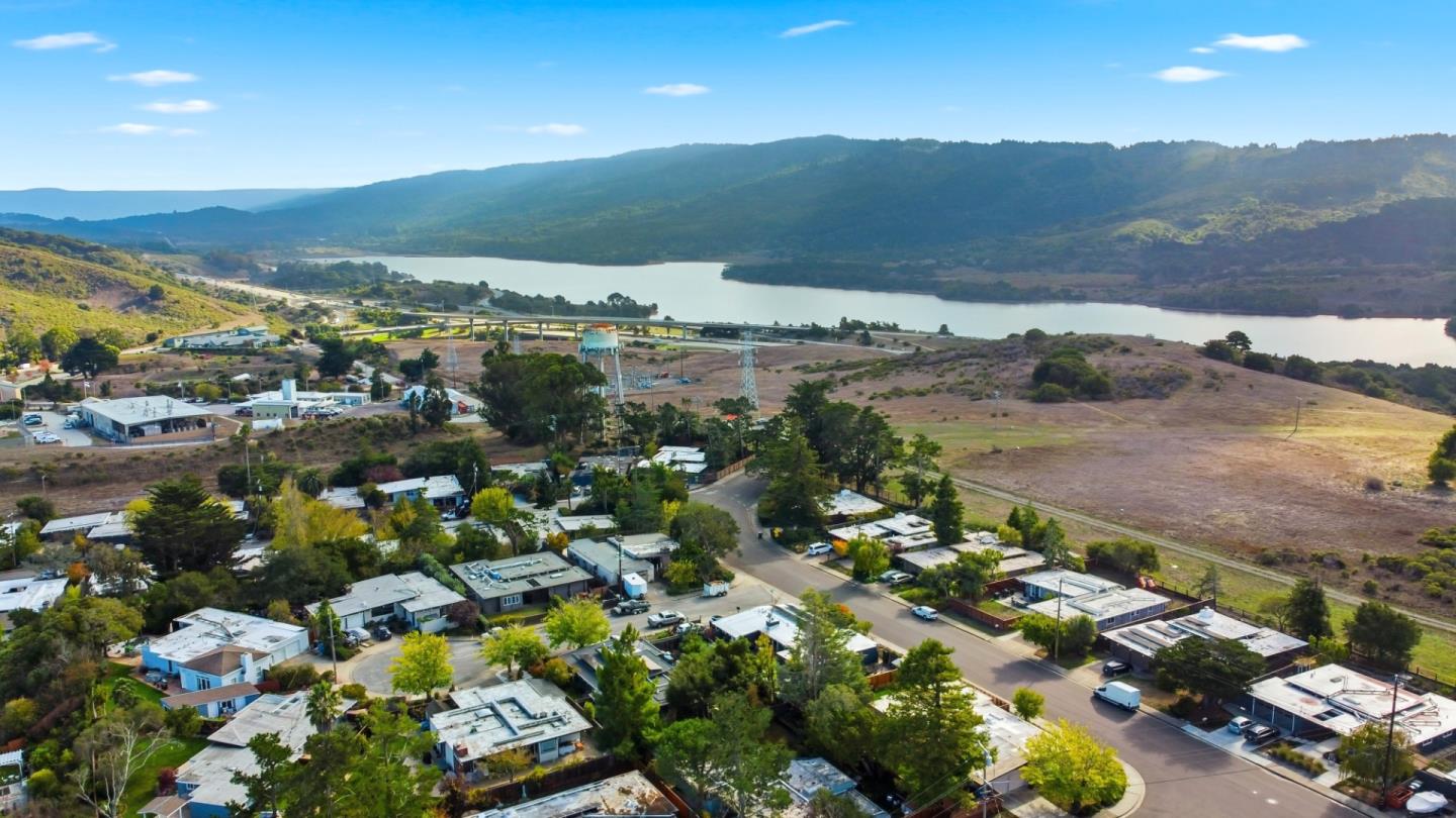 35 French Creek Place