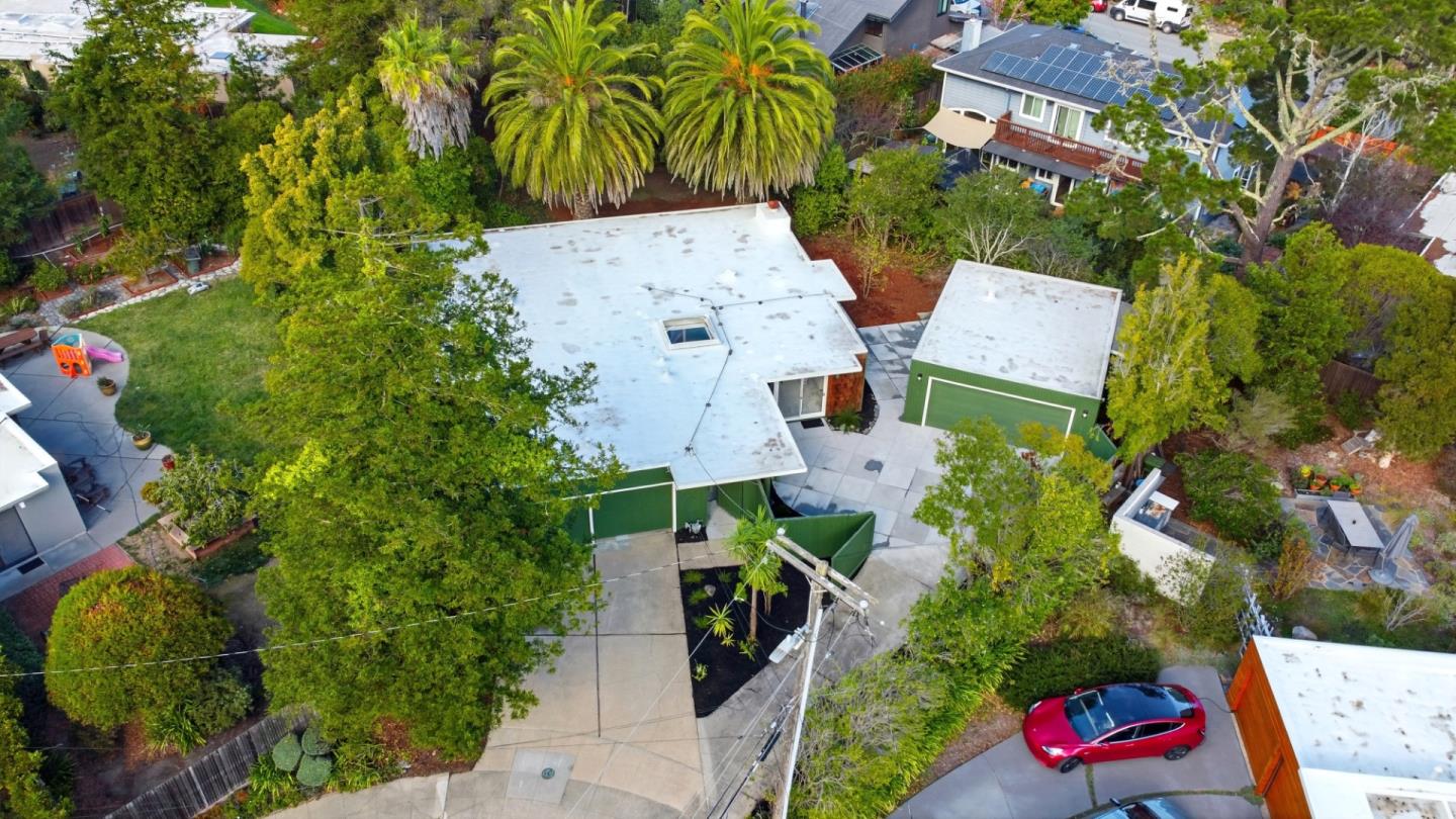 35 French Creek Place