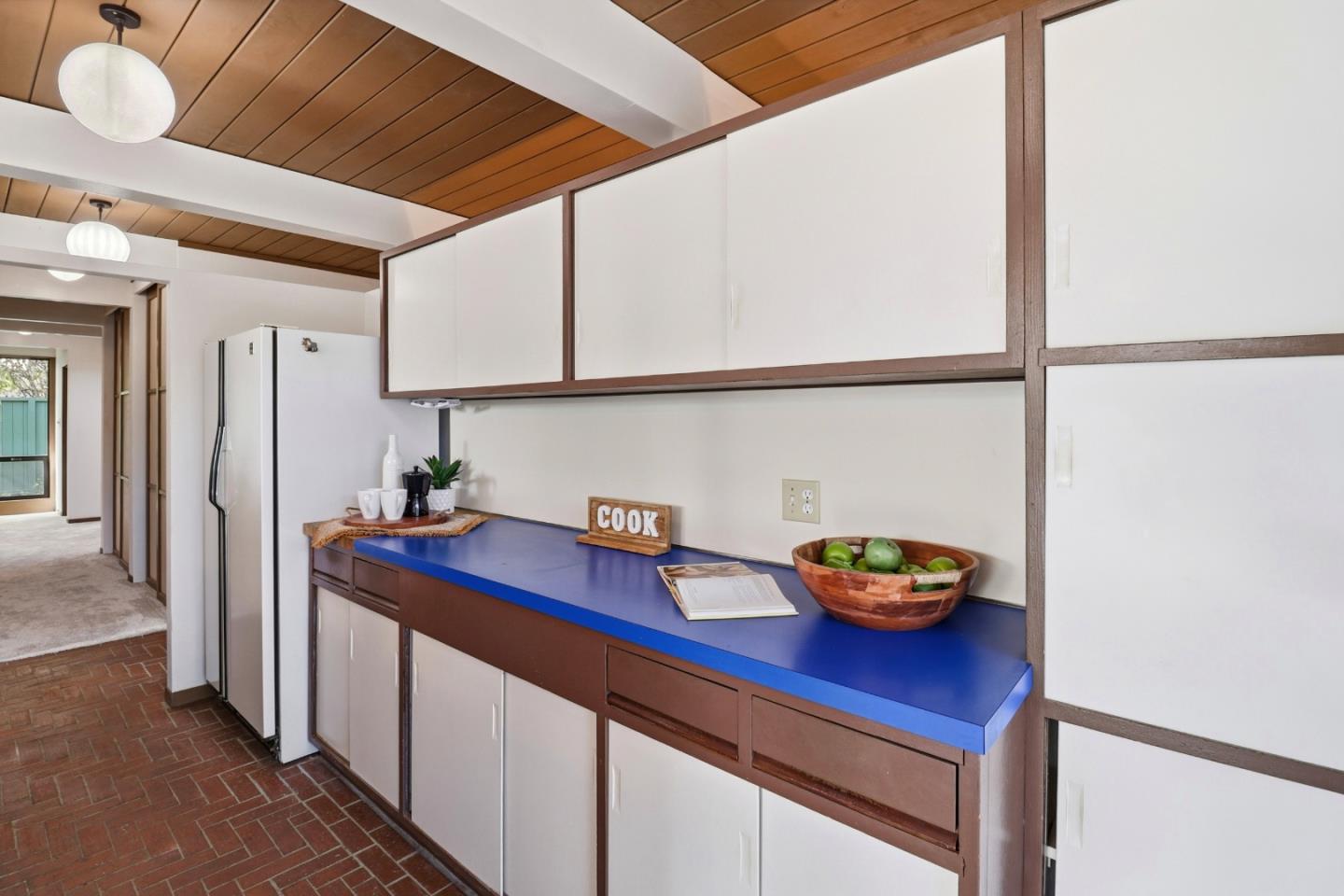 35 French Creek Place