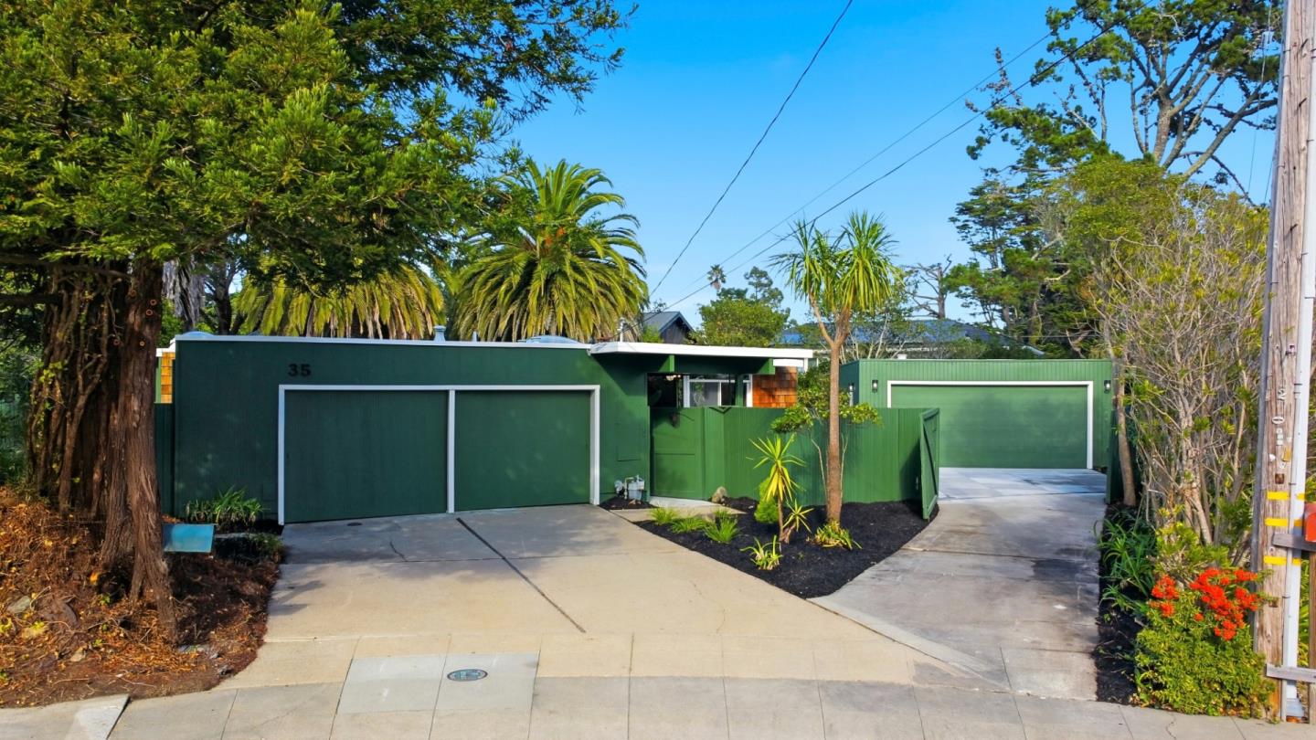 35 French Creek Place