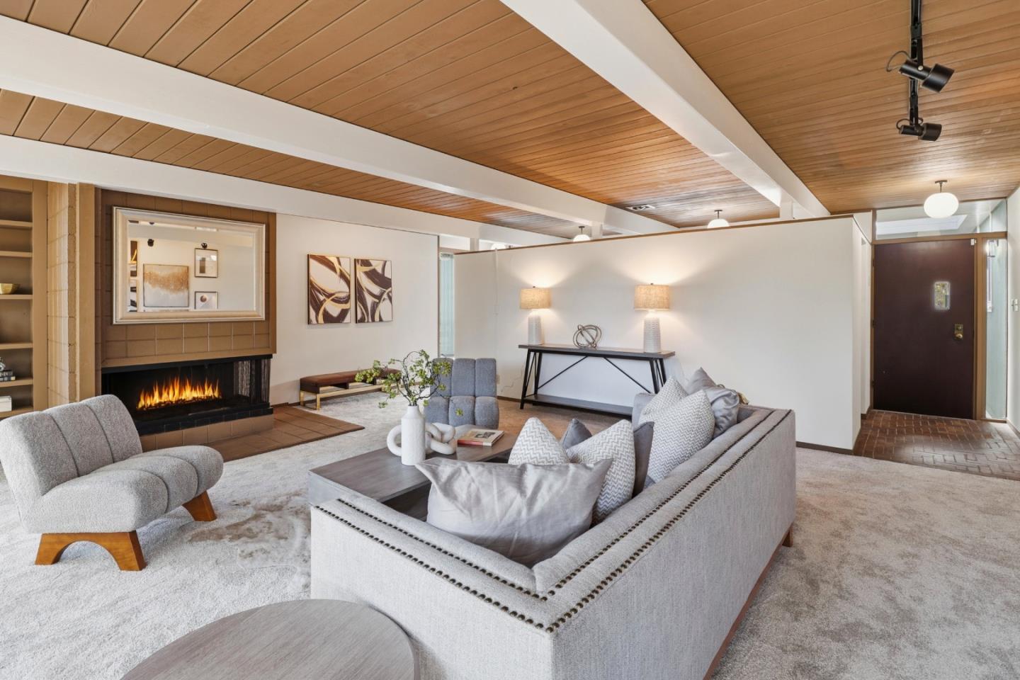 35 French Creek Place