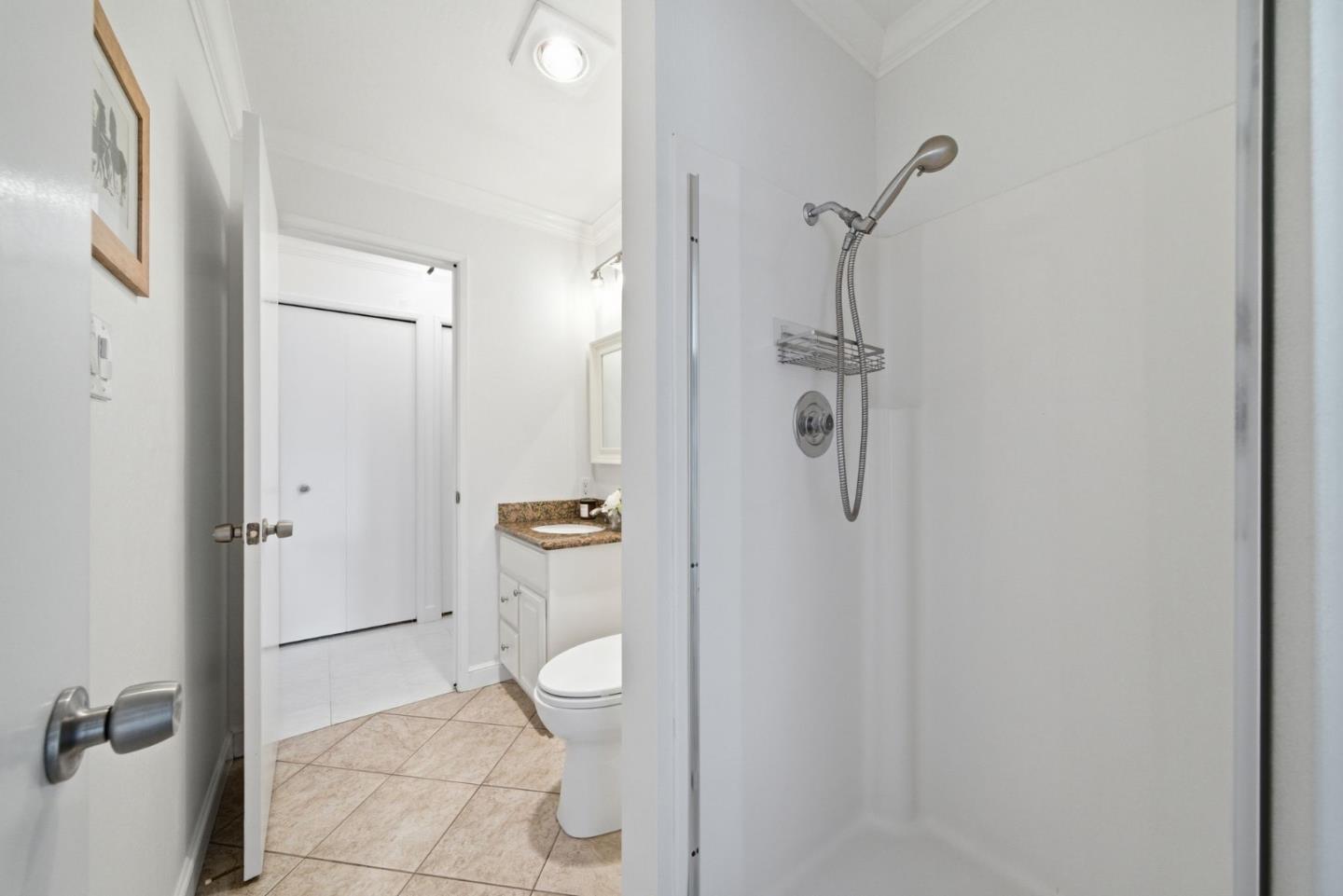 320 Peninsula AVE 409
