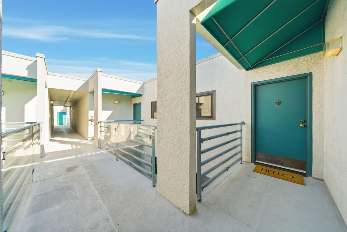 320 Peninsula AVE 409