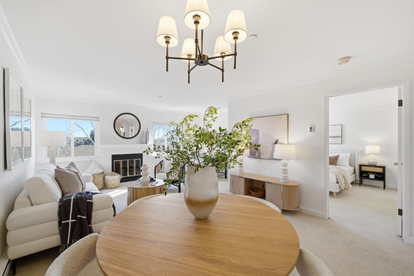 320 Peninsula AVE 409
