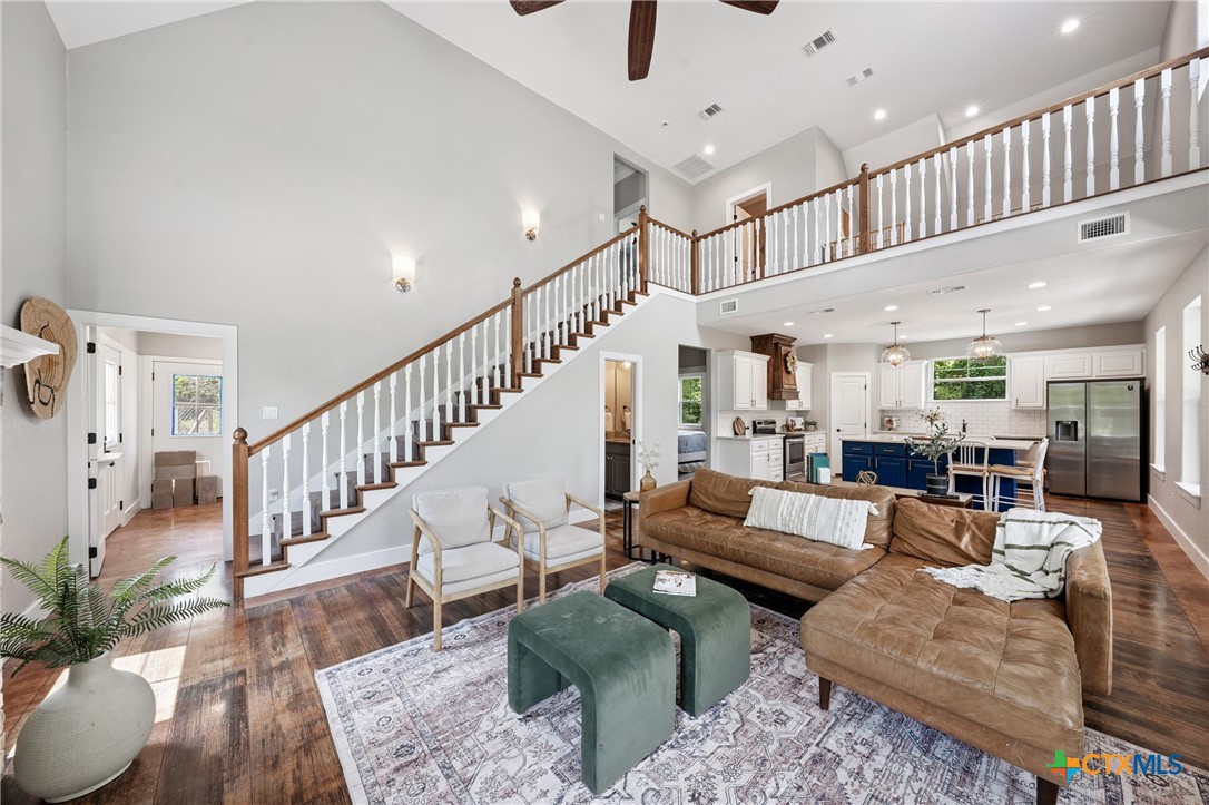 13554 Knob Hill Road