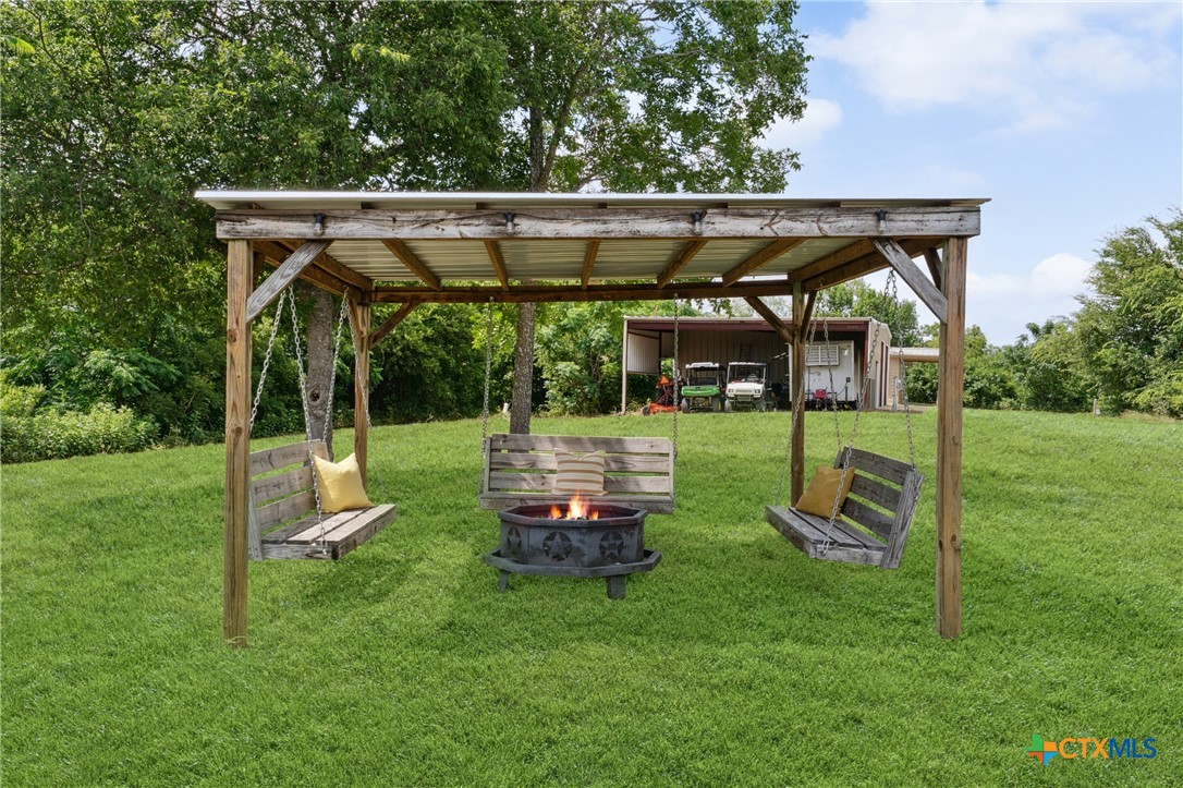 13554 Knob Hill Road