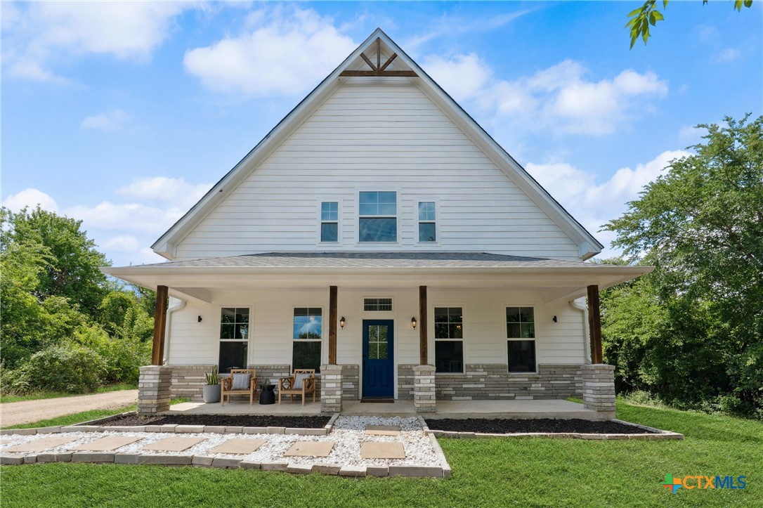 13554 Knob Hill Road