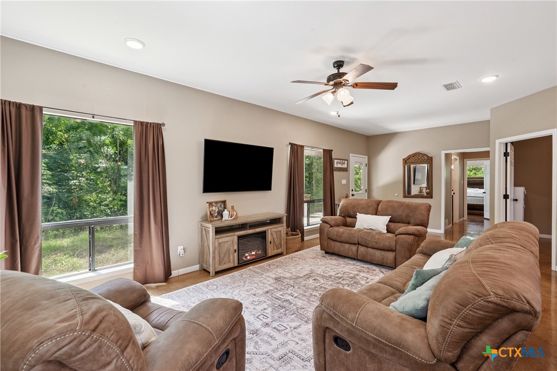 13554 Knob Hill Road