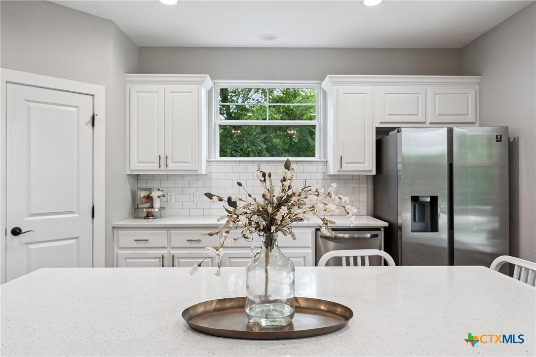 13554 Knob Hill Road