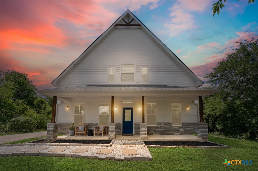 13554 Knob Hill Road