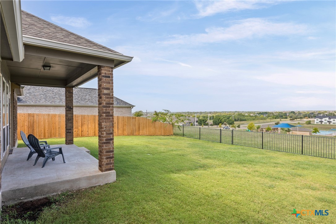 808 Copper Ridge Loop