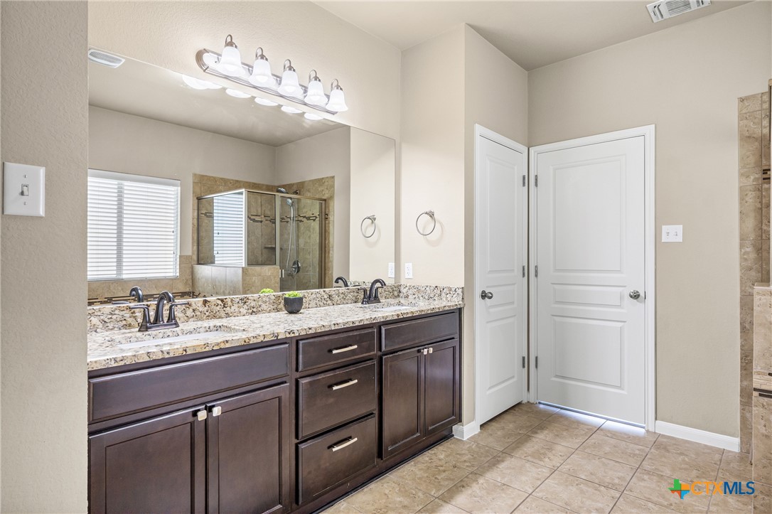 808 Copper Ridge Loop