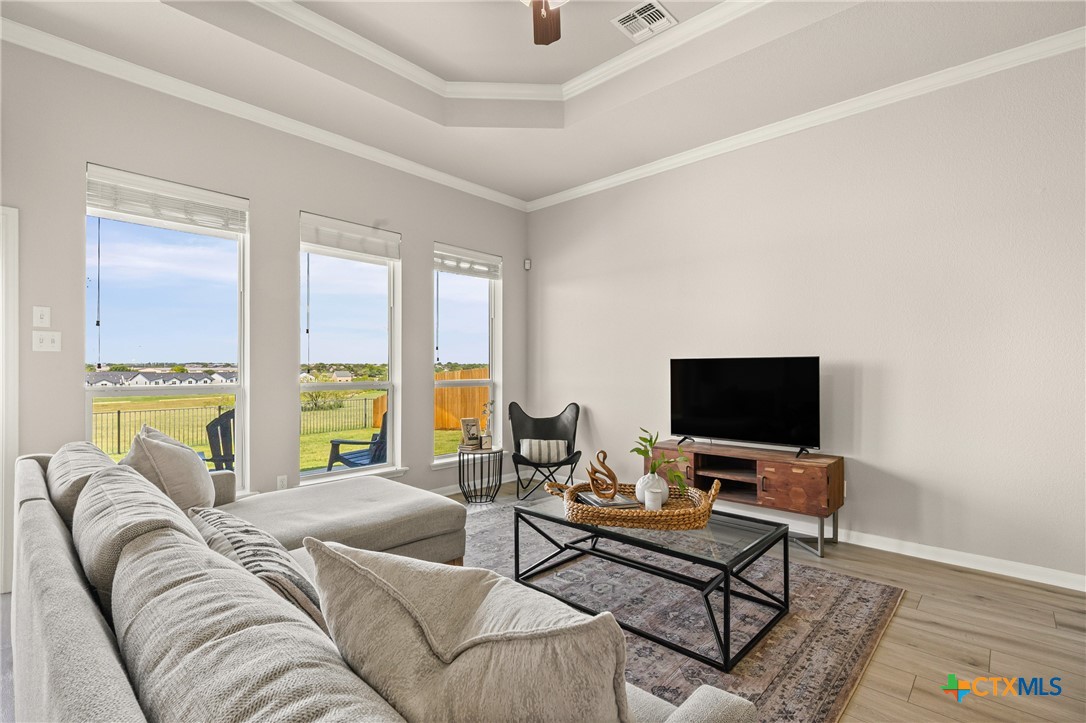 808 Copper Ridge Loop