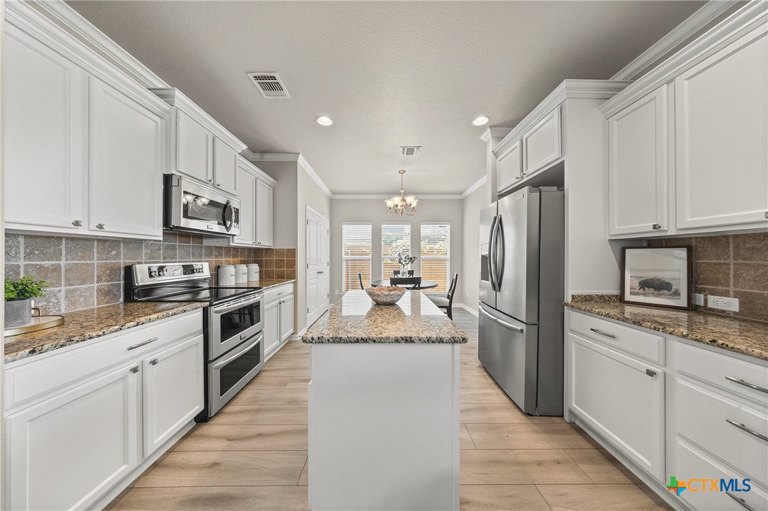 808 Copper Ridge Loop