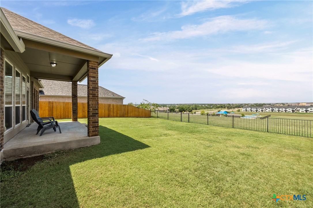 808 Copper Ridge Loop