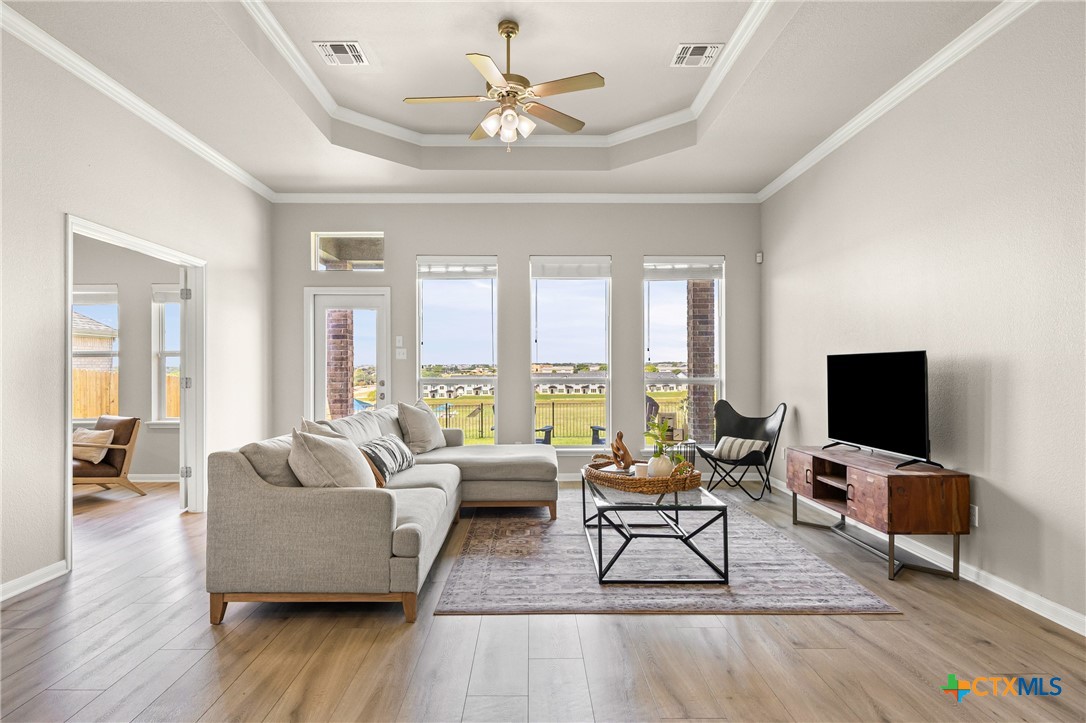 808 Copper Ridge Loop