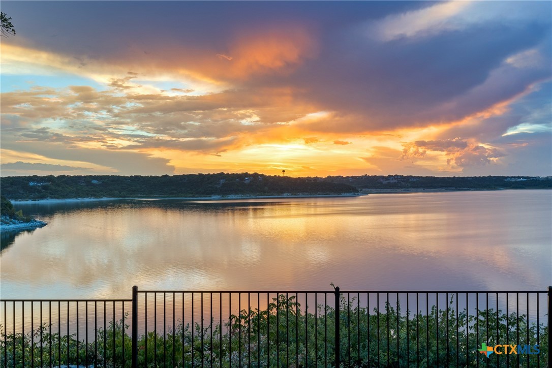 115 Lakeview Drive Drive