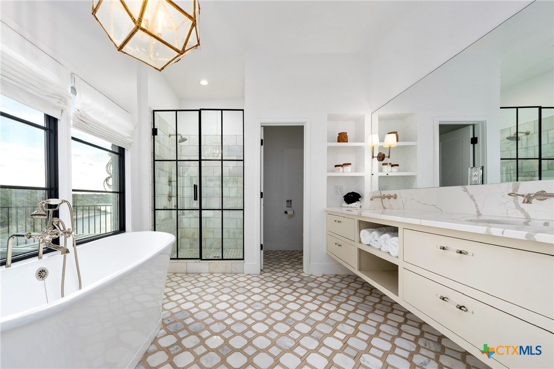 115 Lakeview Drive Drive