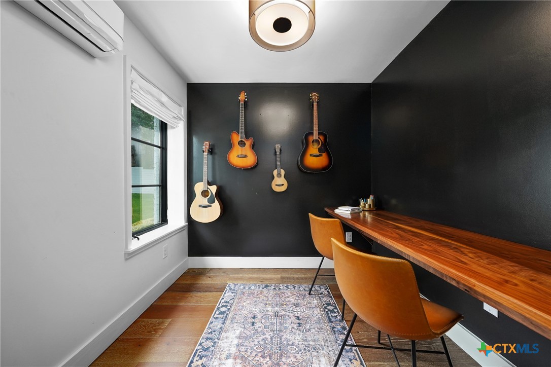 115 Lakeview Drive Drive