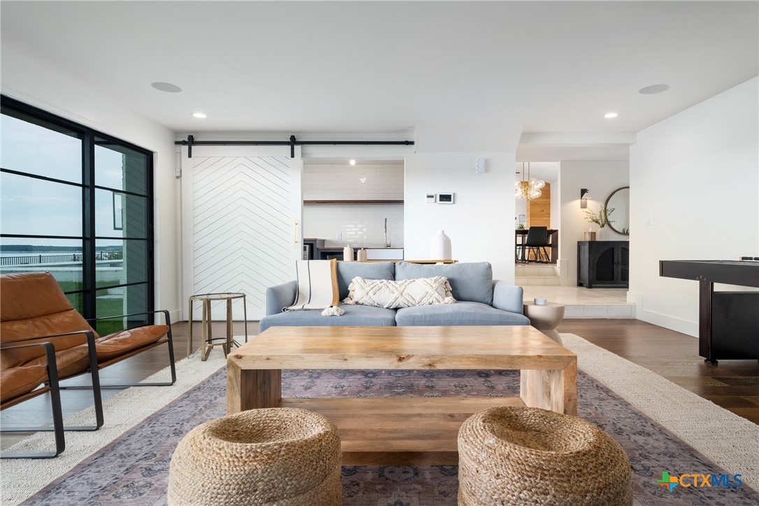 115 Lakeview Drive Drive