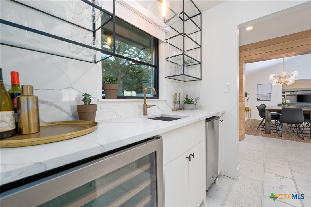 115 Lakeview Drive Drive