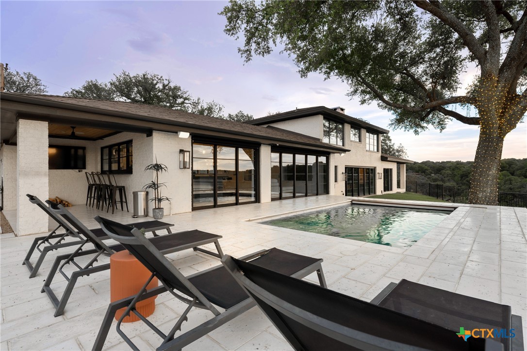 115 Lakeview Drive Drive