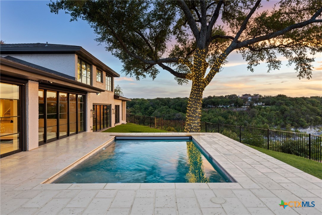 115 Lakeview Drive Drive