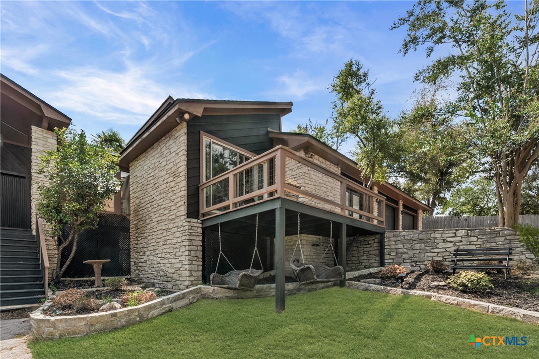 2800 Pecan Valley Drive