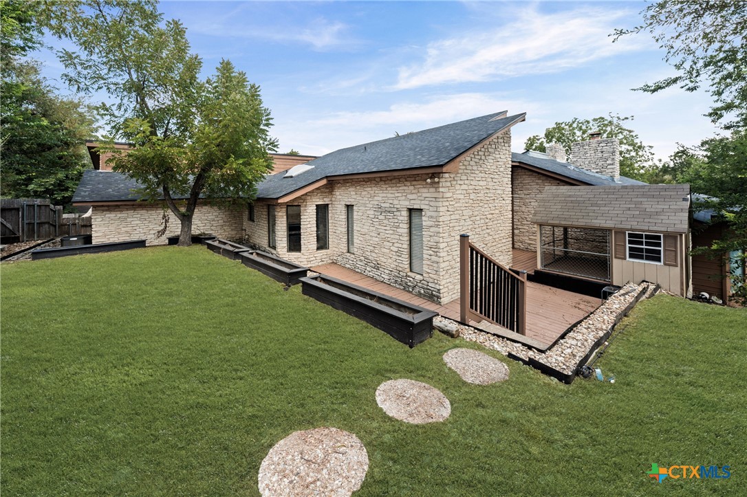 2800 Pecan Valley Drive