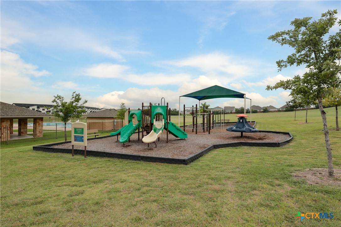504 Copper Ridge Loop