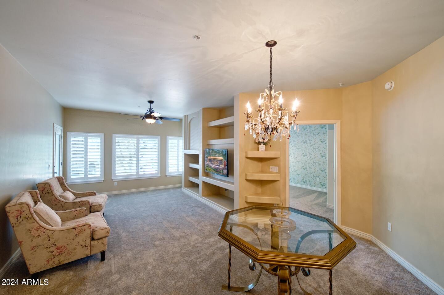 5450 E DEER VALLEY Drive 2213