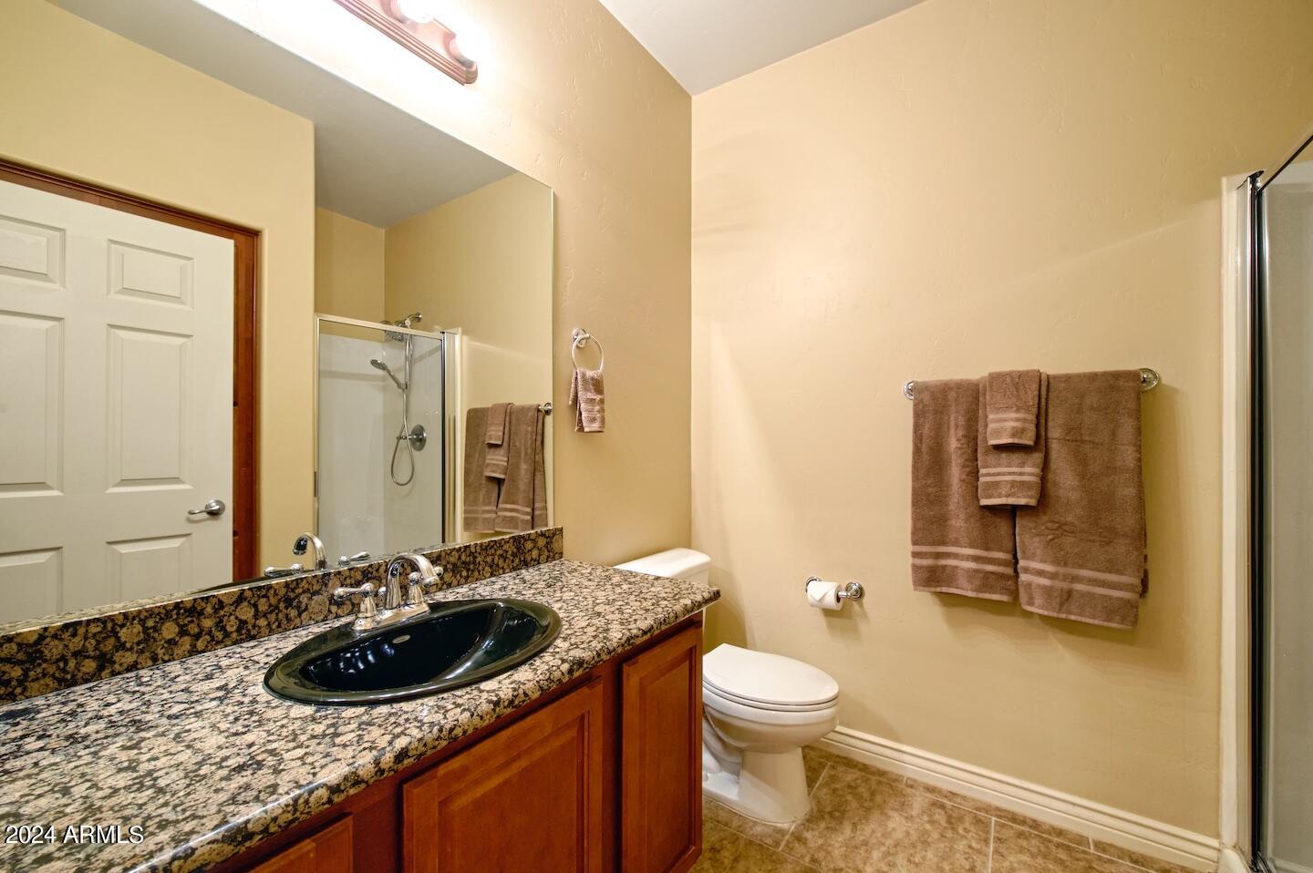 5450 E DEER VALLEY Drive 2213