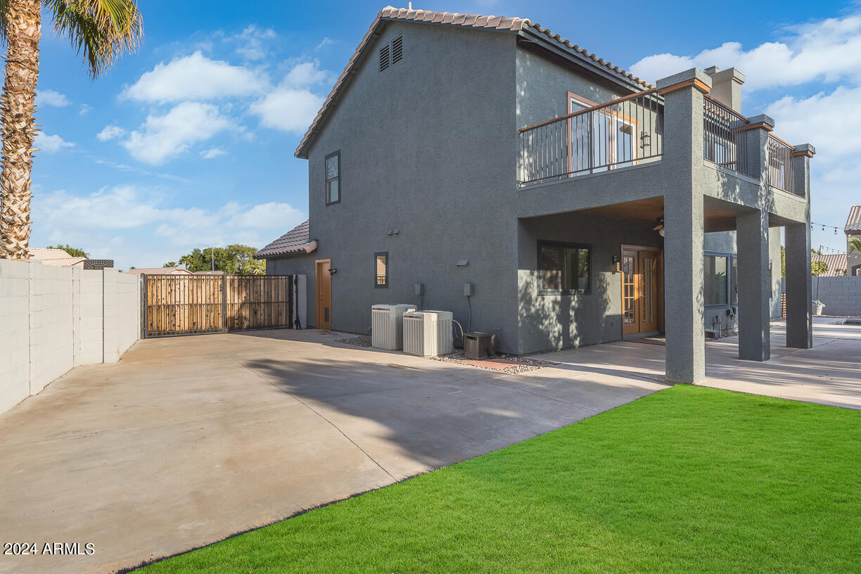 4220 E TARO Lane