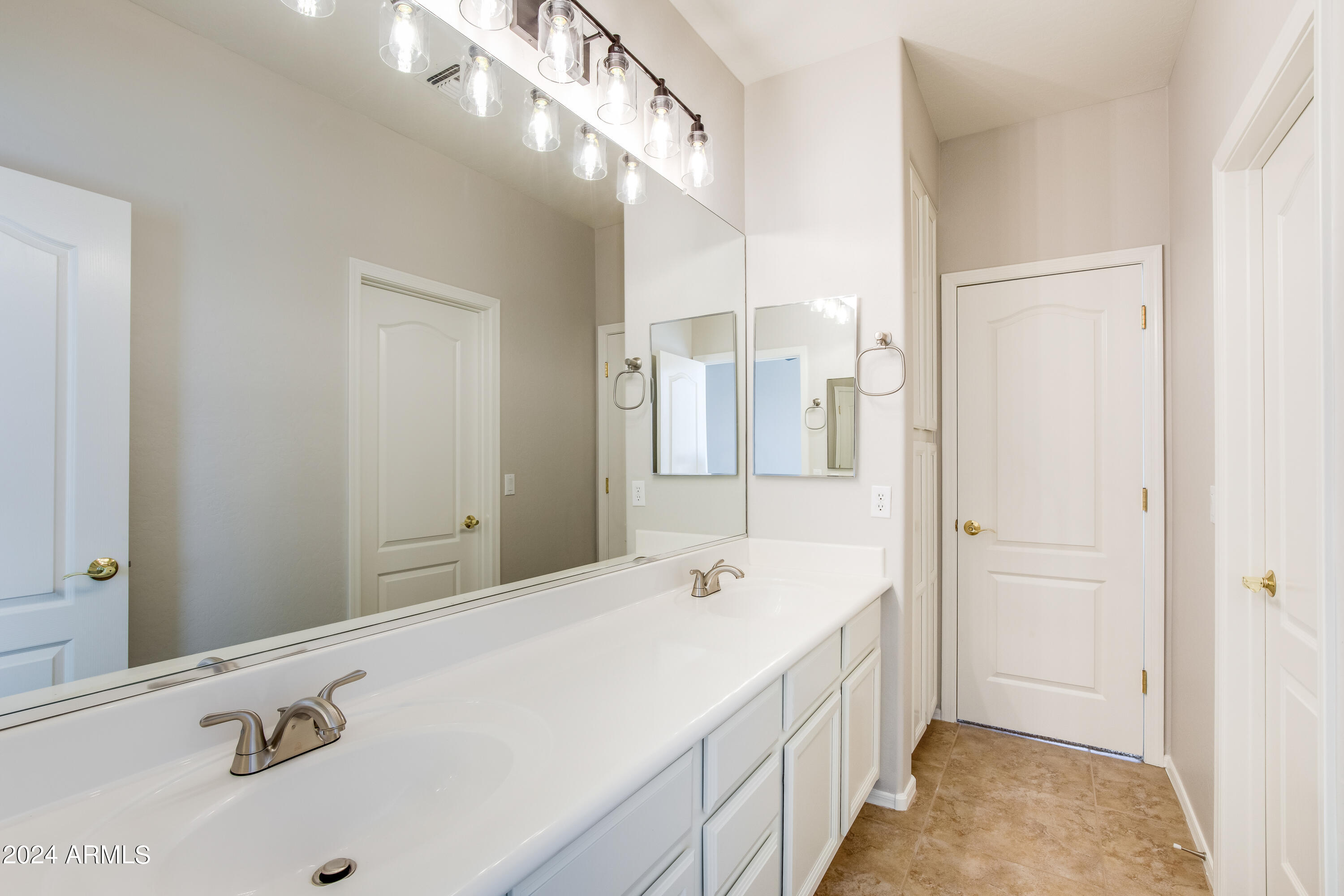 8351 W ALYSSA Lane