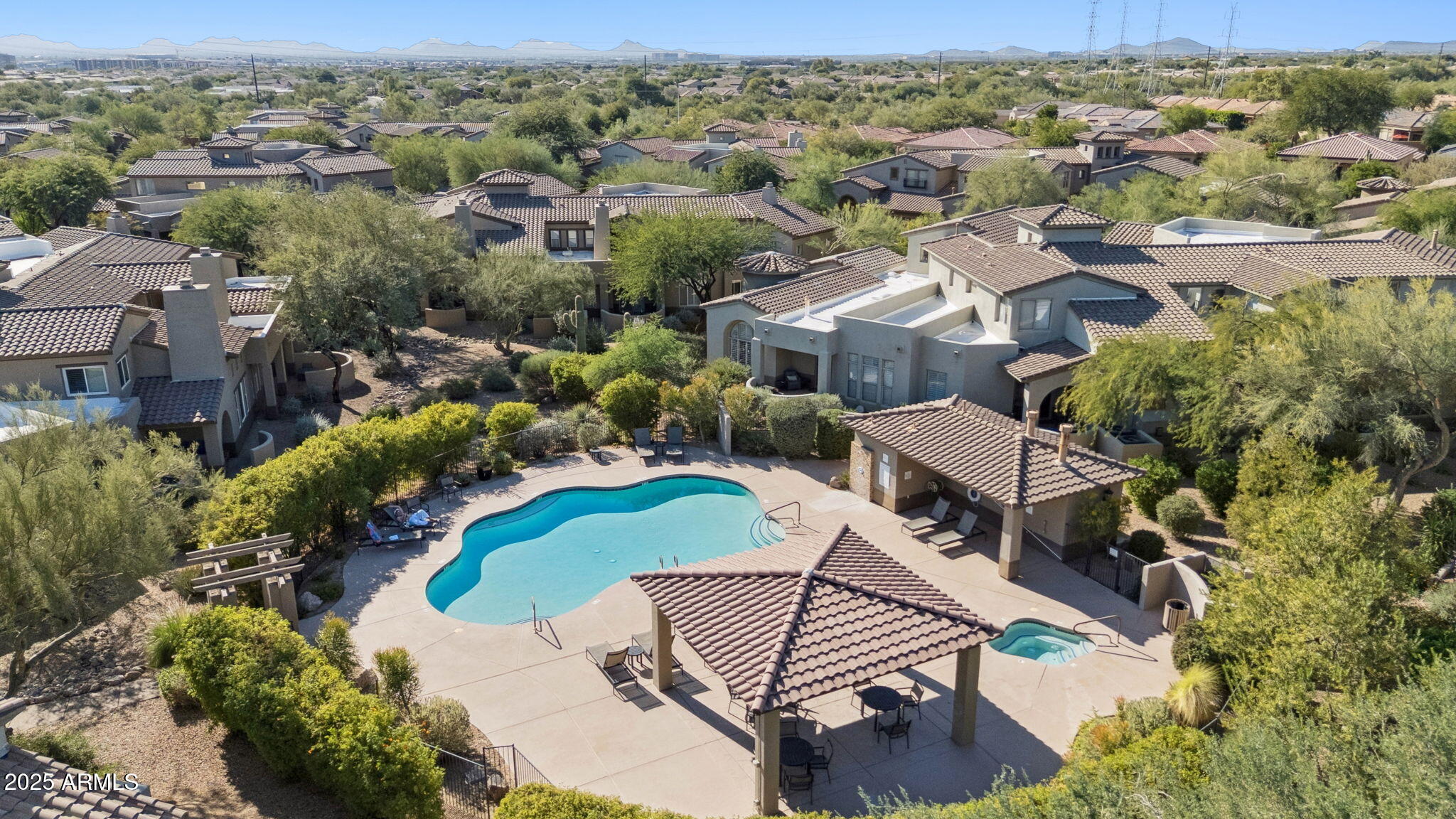 20802 N Grayhawk Drive 1113