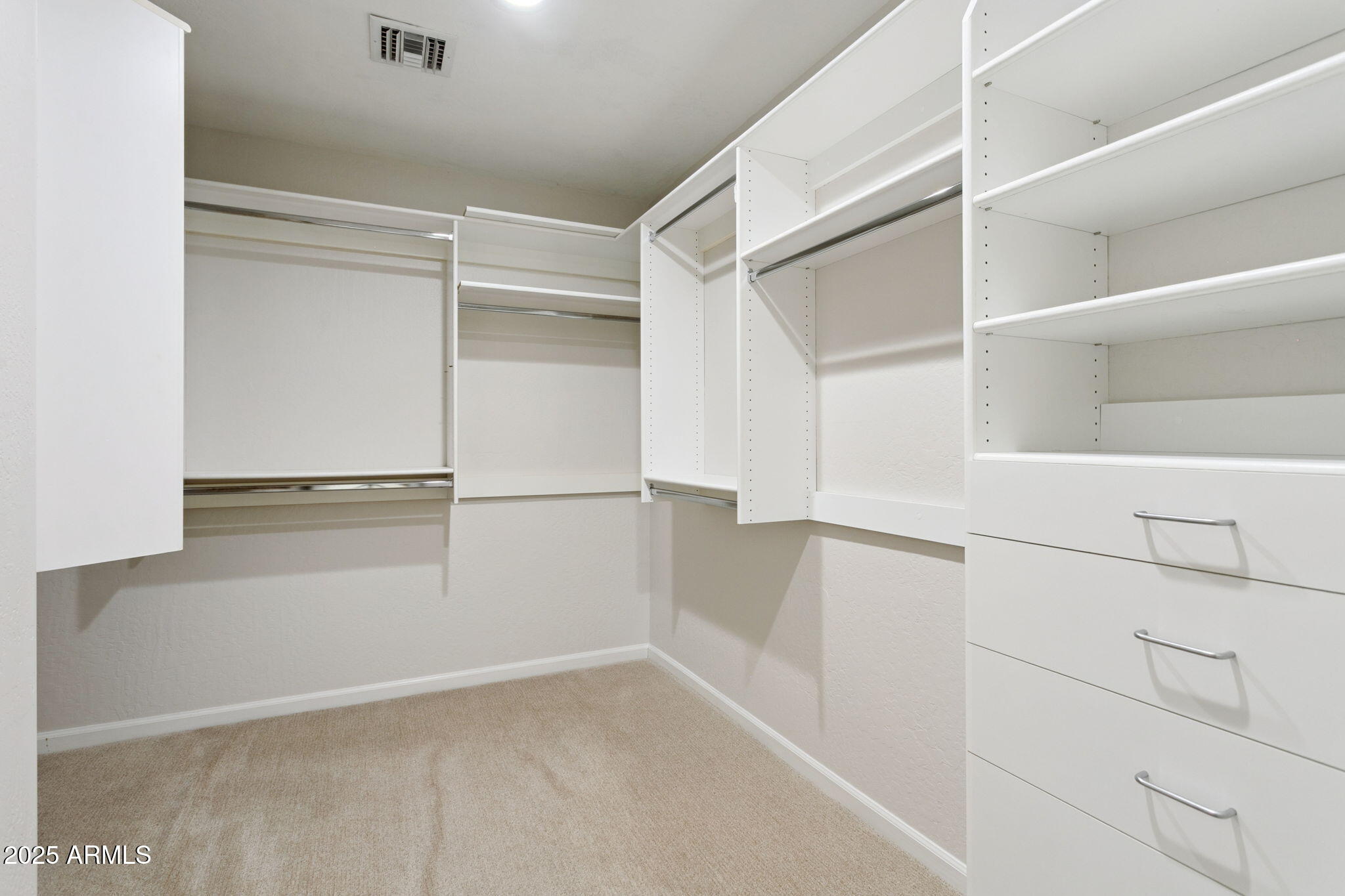 20802 N Grayhawk Drive 1113