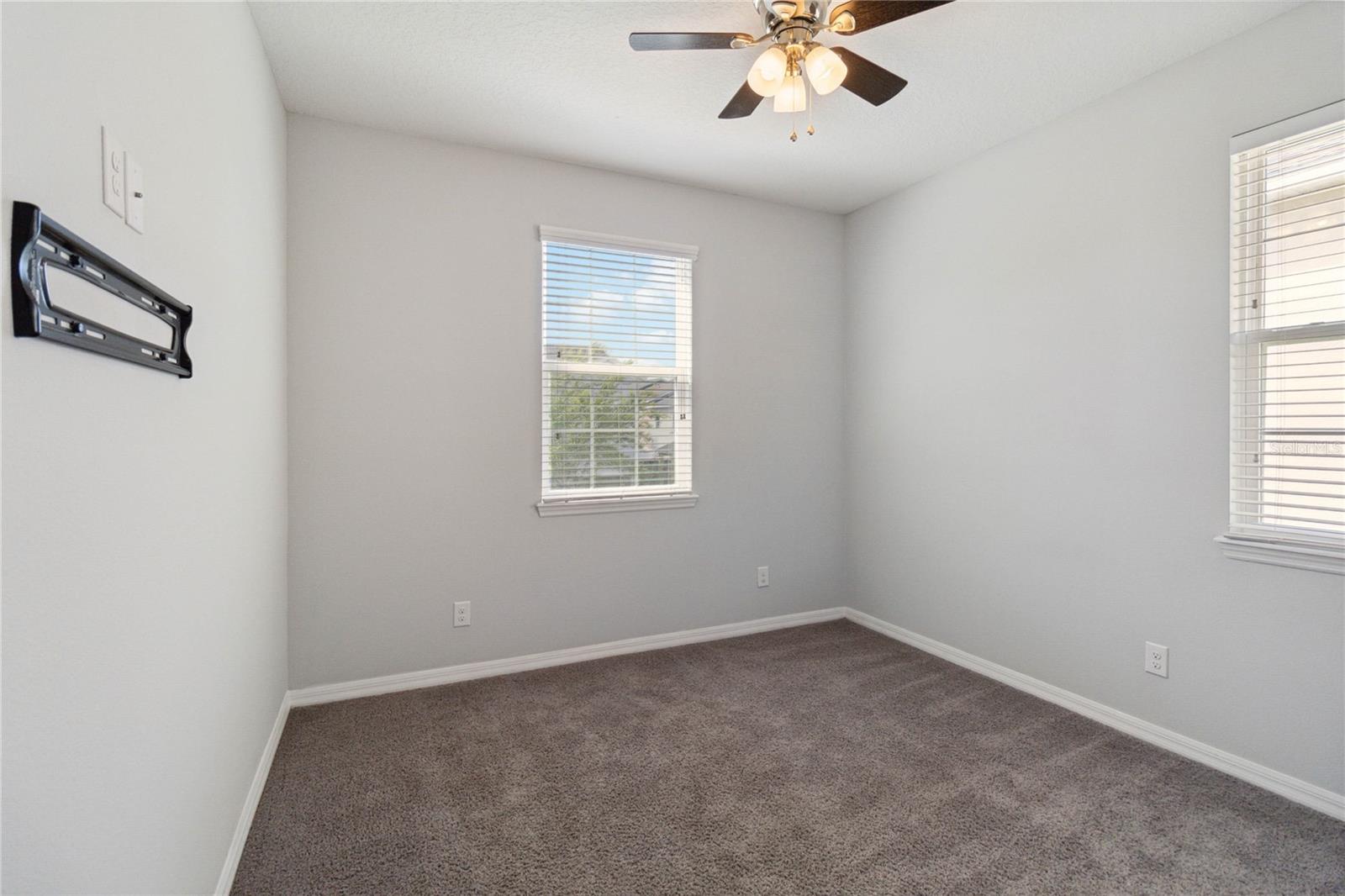 618 FORTANINI CIR