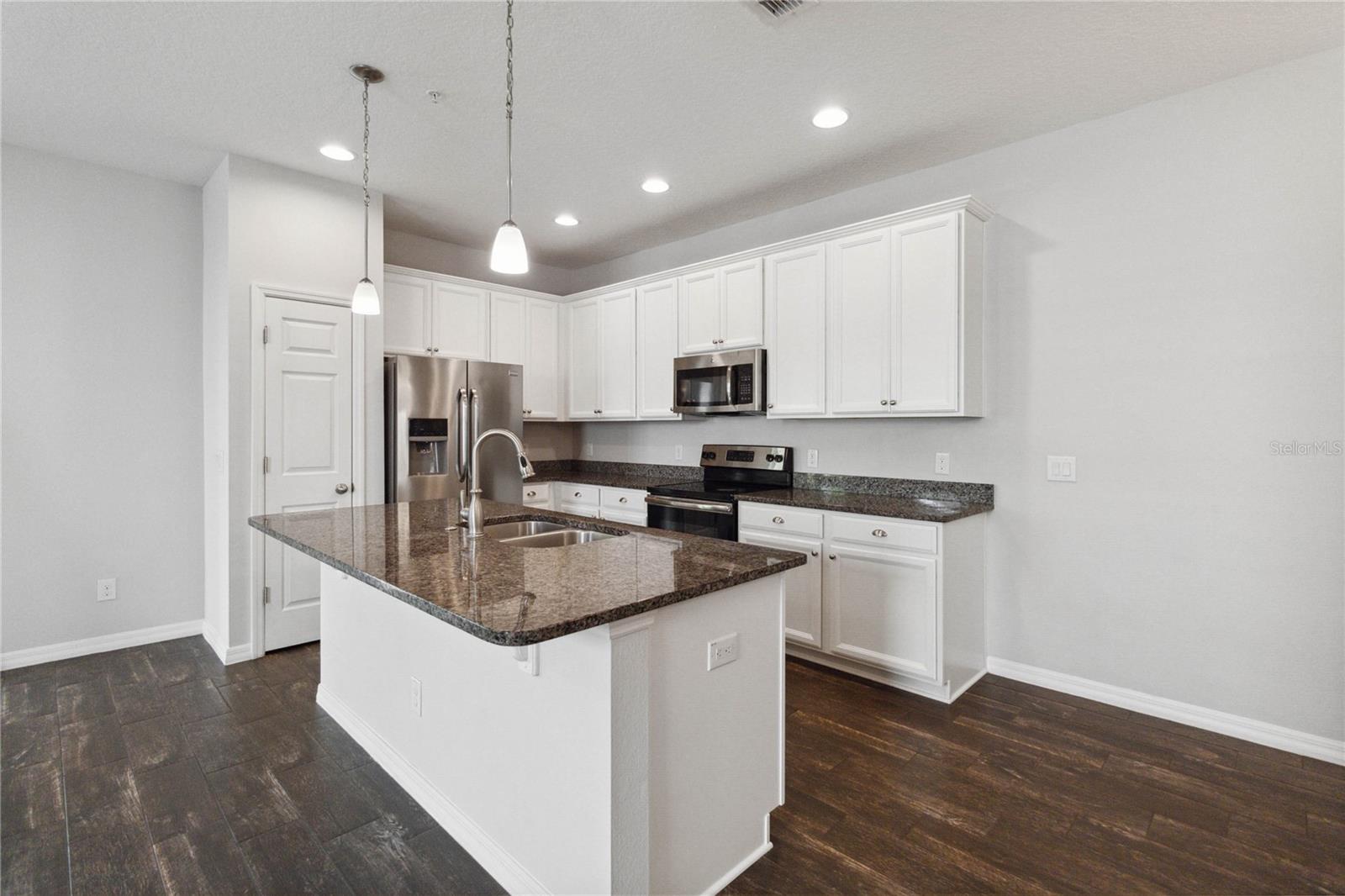 618 FORTANINI CIR