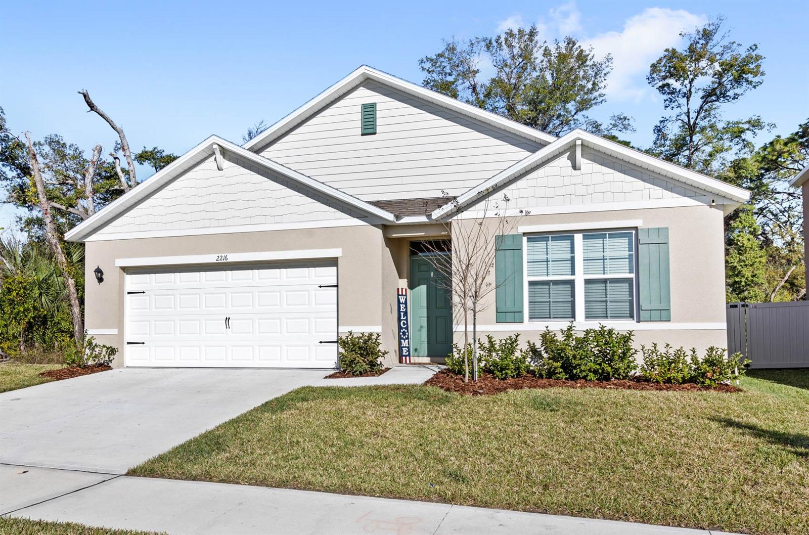 2216 GREENWOOD OAK DR