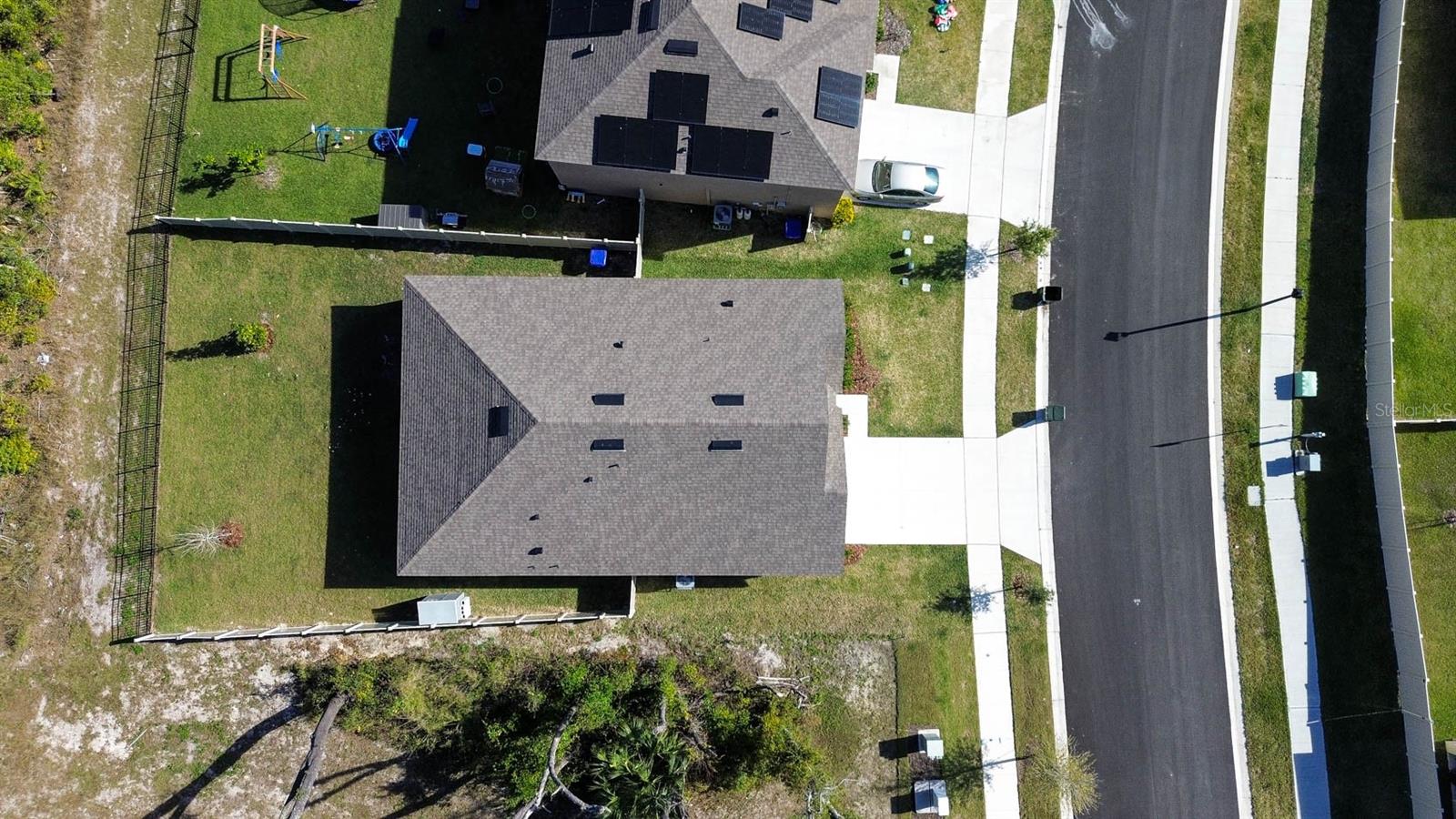 2216 GREENWOOD OAK DR