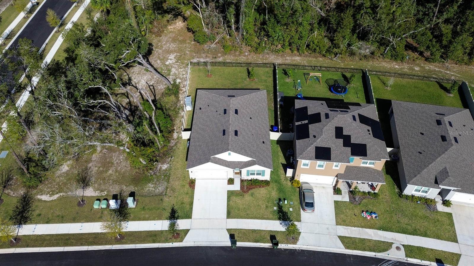 2216 GREENWOOD OAK DR