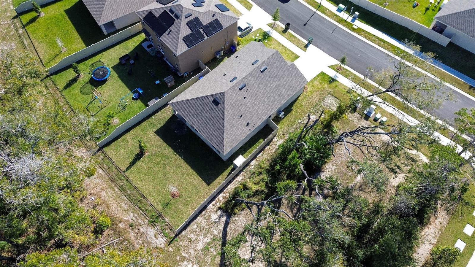 2216 GREENWOOD OAK DR