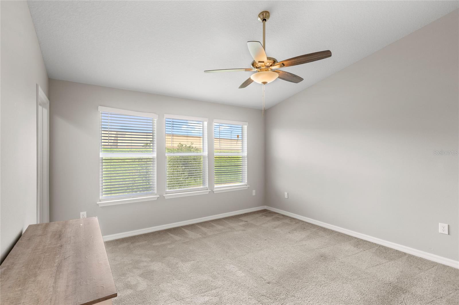 3653 PLAINVIEW DR
