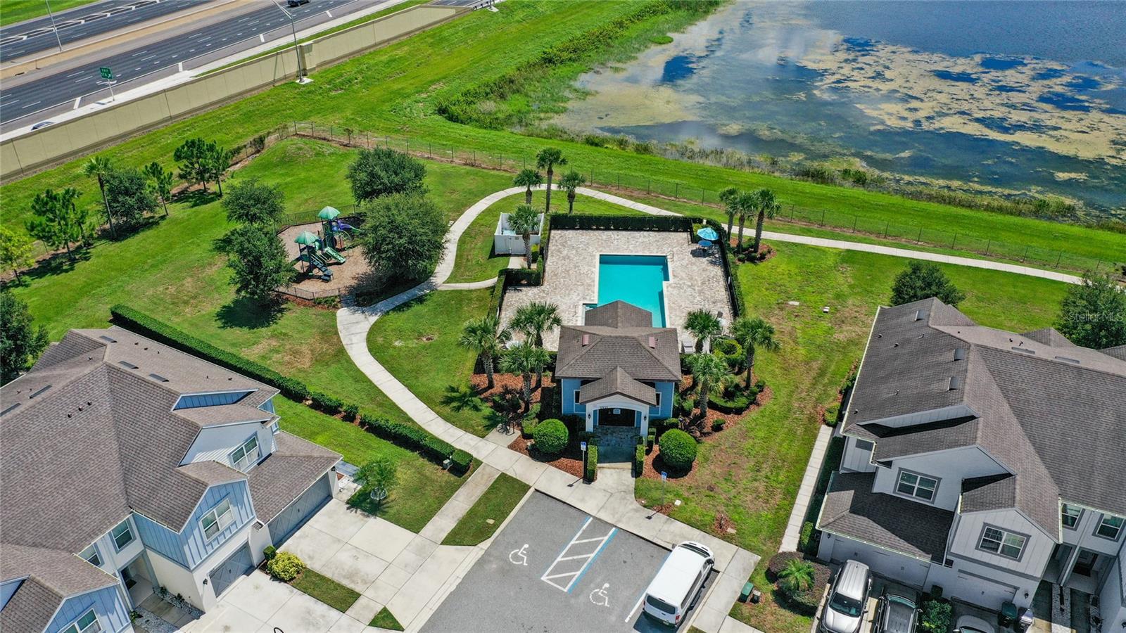 3653 PLAINVIEW DR