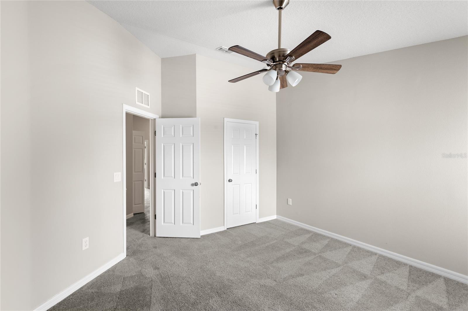 3653 PLAINVIEW DR