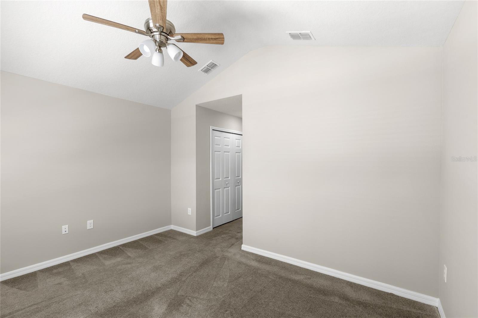 3653 PLAINVIEW DR