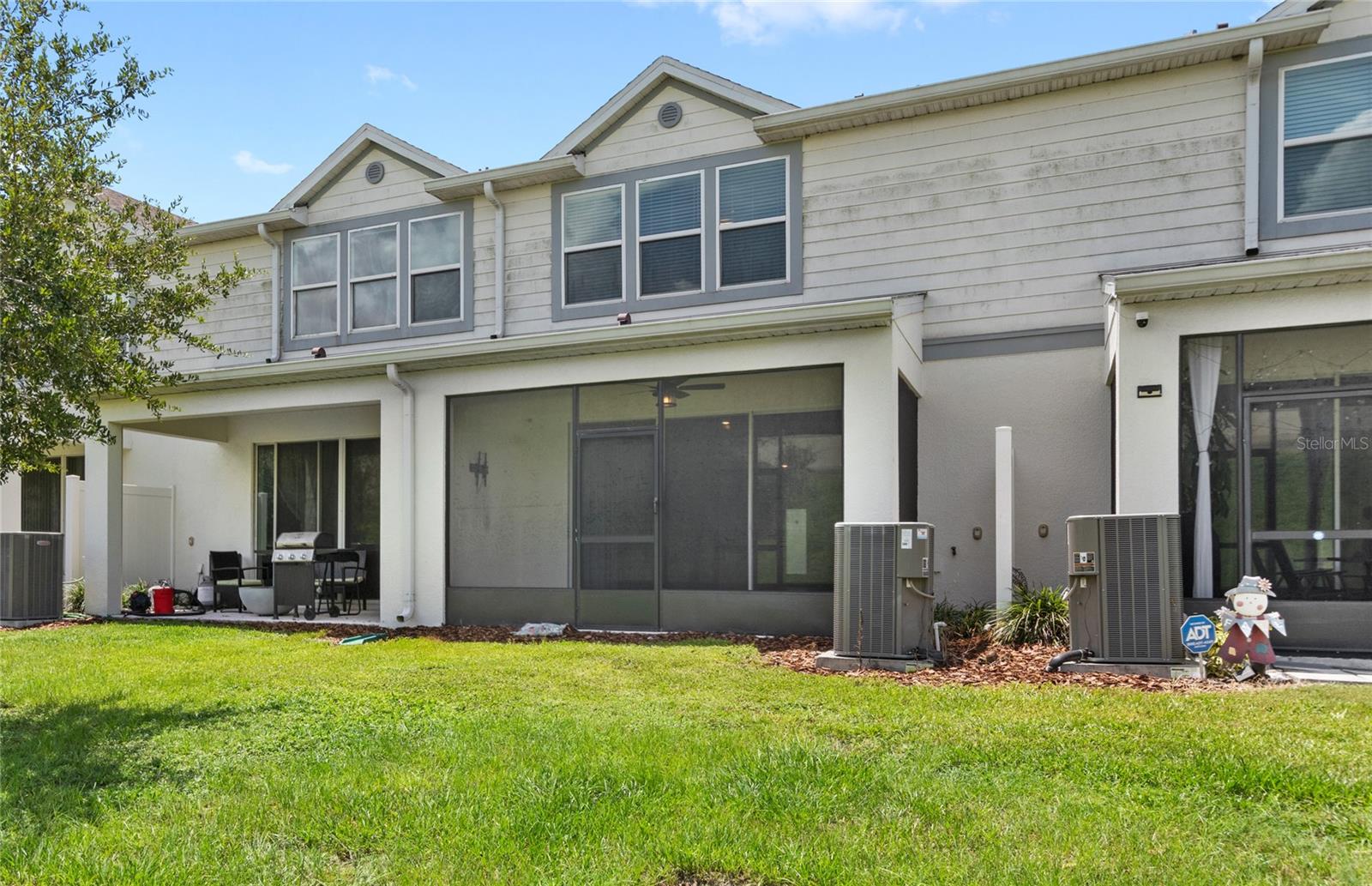 3653 PLAINVIEW DR