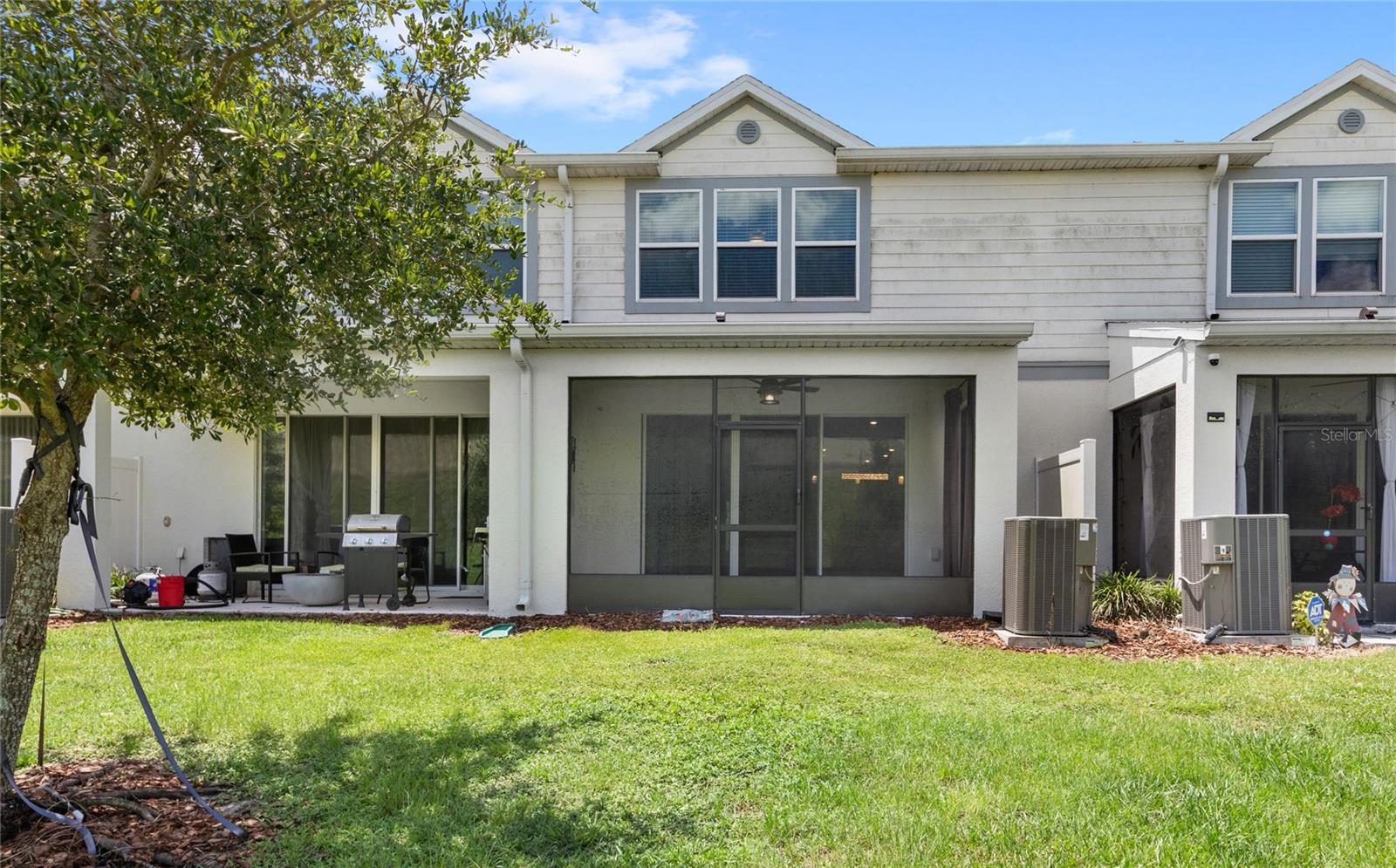 3653 PLAINVIEW DR