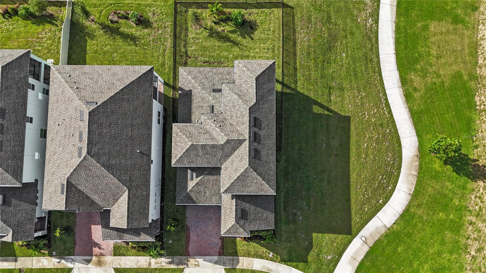 12152 EASTMOOR DR