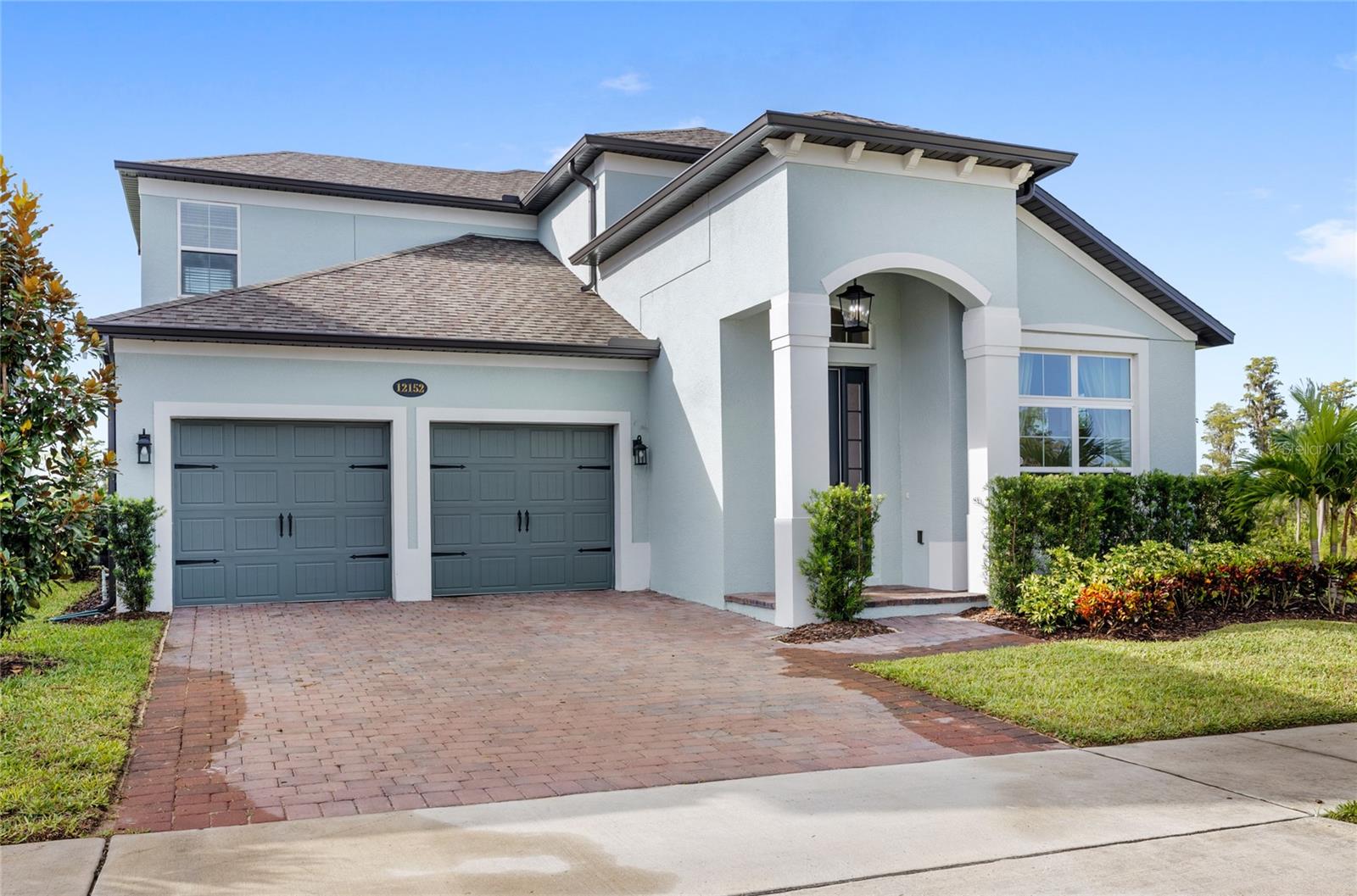 12152 EASTMOOR DR